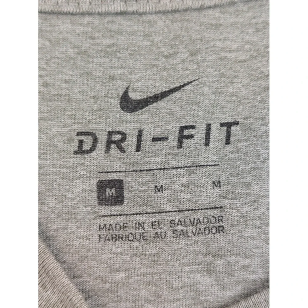 Nike Men Athletic Shirt M Gray Dri Fit 100% Polyester Logo Long Sleeve Crew Neck